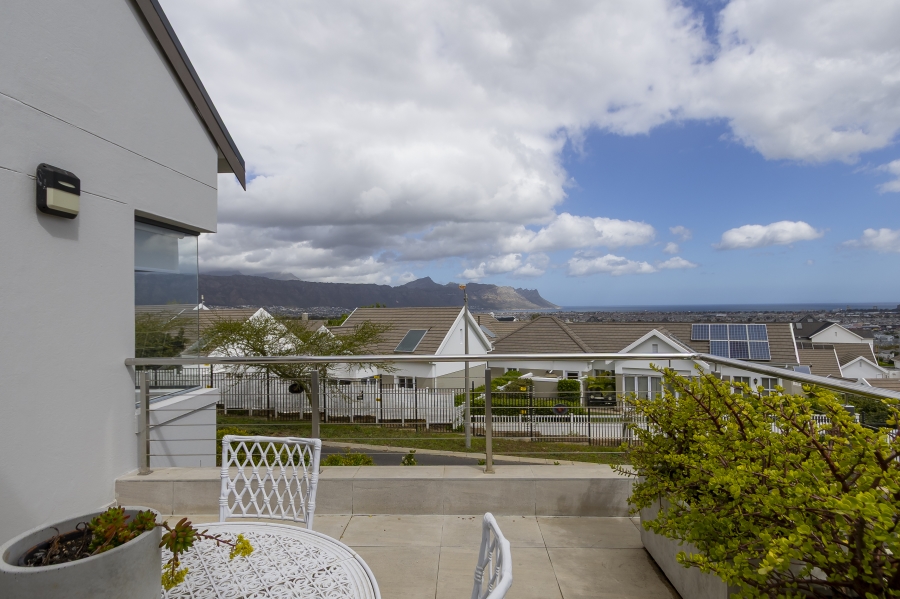 3 Bedroom Property for Sale in Fairhaven Country Estate Western Cape